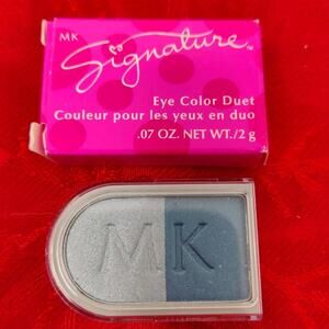 Blue Moon BRAND NEW Mary Kay Signature Eye Color Duet 605900